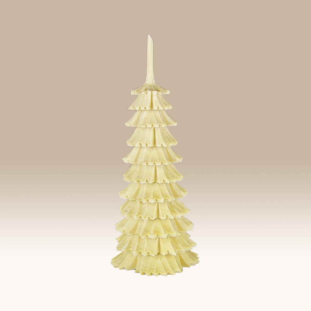 Geschnitzte Fichte, 17,8 cm