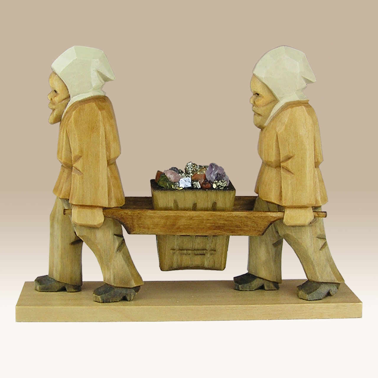 Geschnitzte Bergmänner mit Erzkorb