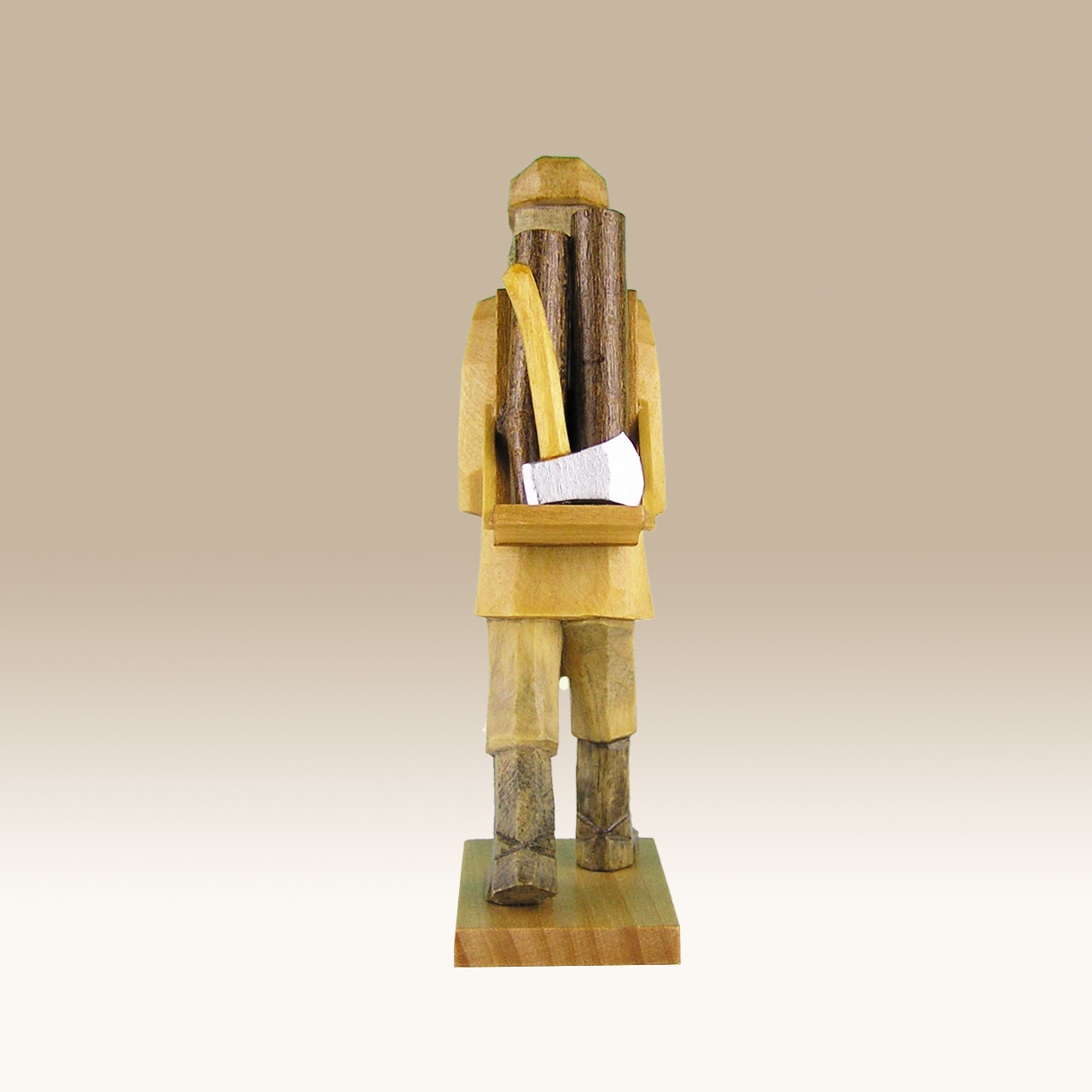 Geschnitzter Holzfäller